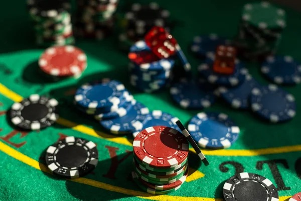 dkicasino Round-led table rhythm
